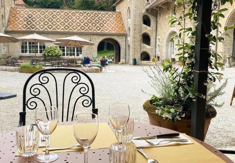 בית מלון כפרי Château De Bournel