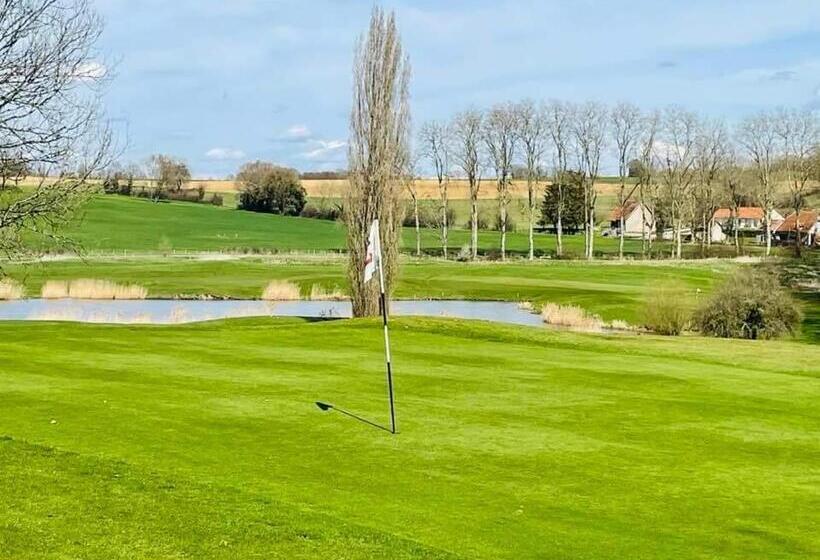 בית מלון כפרי Château De Bournel