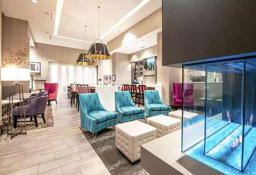 ホテル Hampton Inn & Suites Asheville Biltmore Area