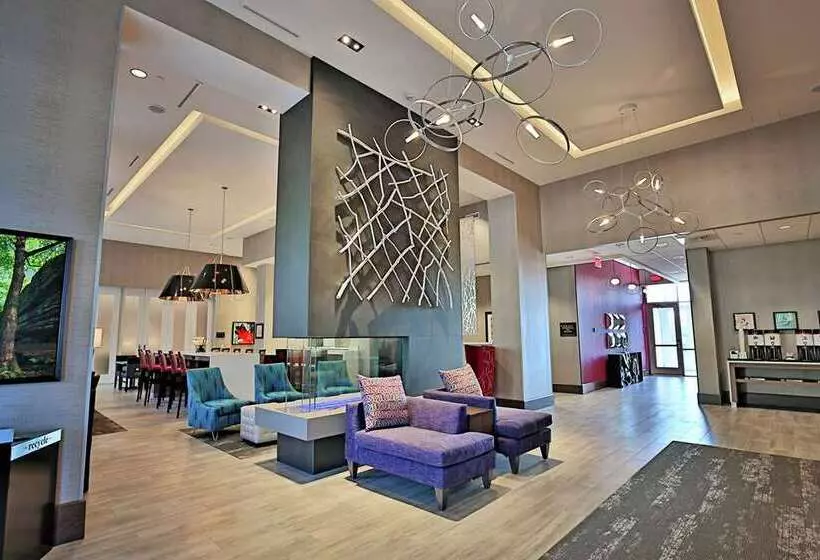 ホテル Hampton Inn & Suites Asheville Biltmore Area