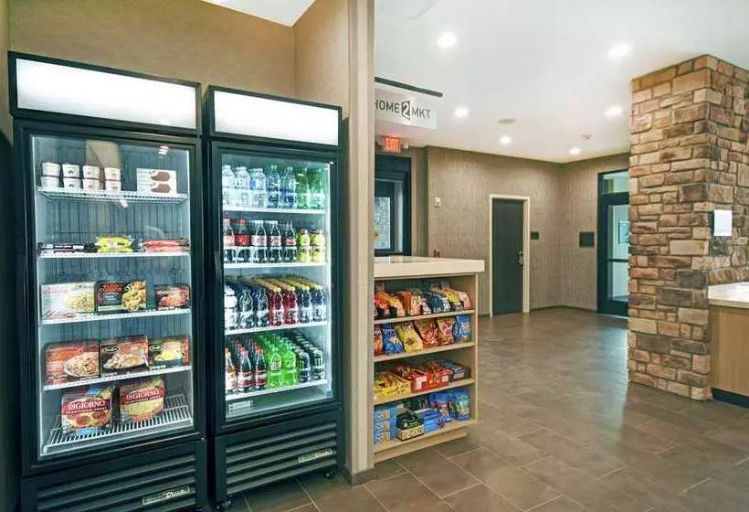 هتل Home2 Suites By Hilton Beloit