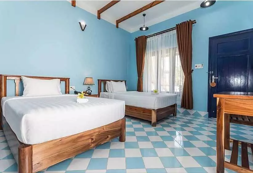 هتل Isabella Resort