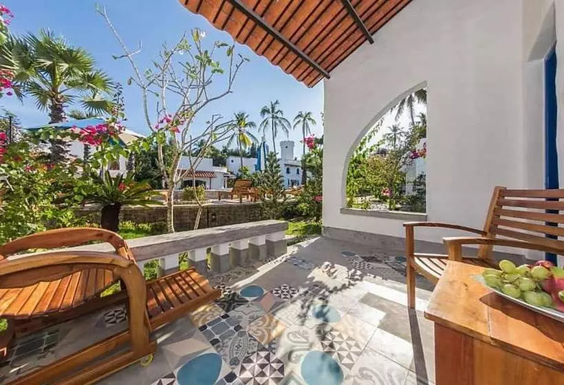 هتل Isabella Resort