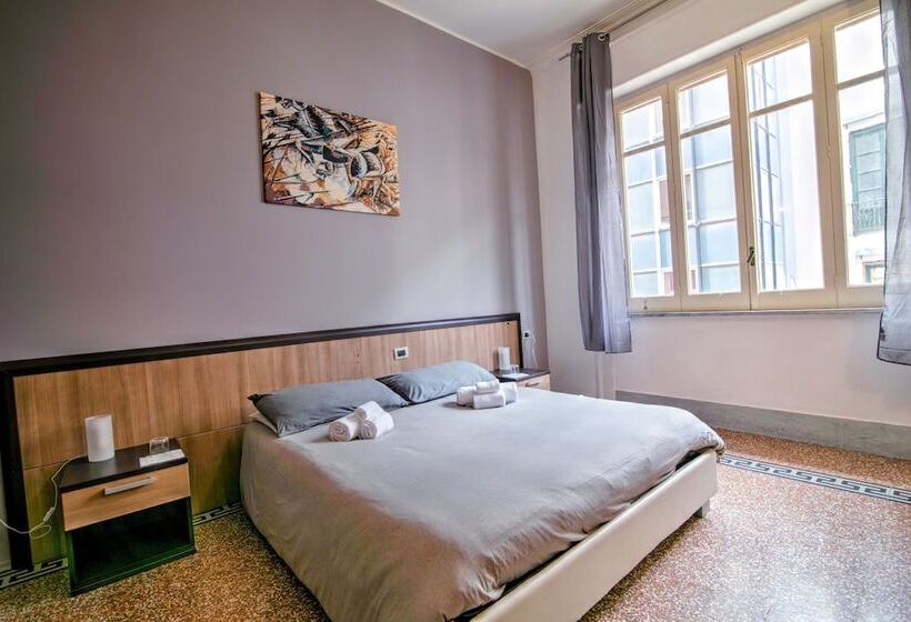 酒店 Maqueda Central Suites