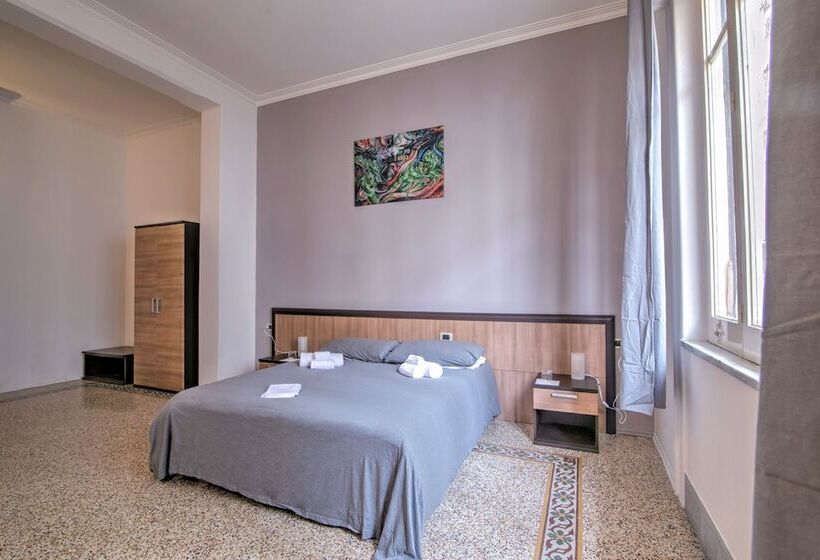 酒店 Maqueda Central Suites