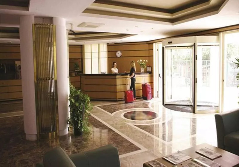 هتل Monte Carlo Palace Suites
