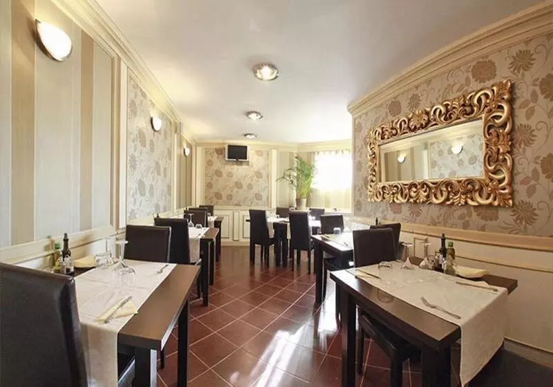 هتل Monte Carlo Palace Suites