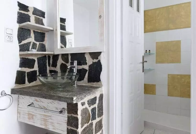 ホテル Porto Naoussa