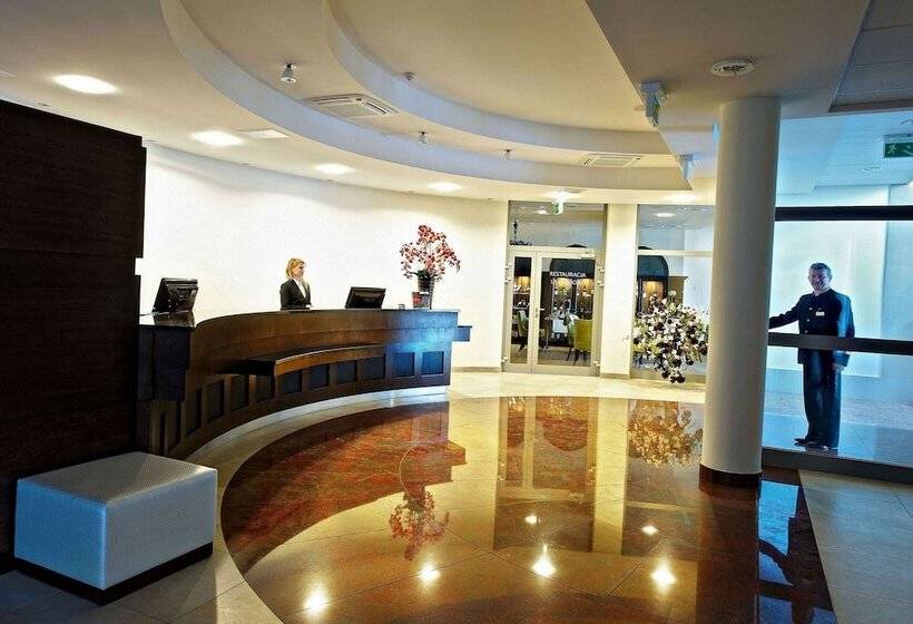 هتل Prezydencki 3 Star