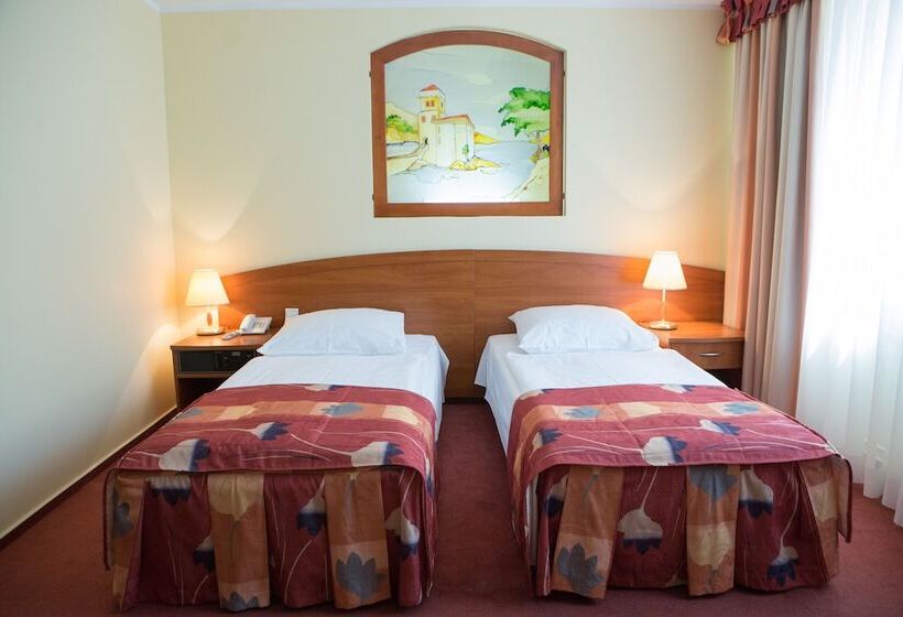 هتل Prezydencki 3 Star