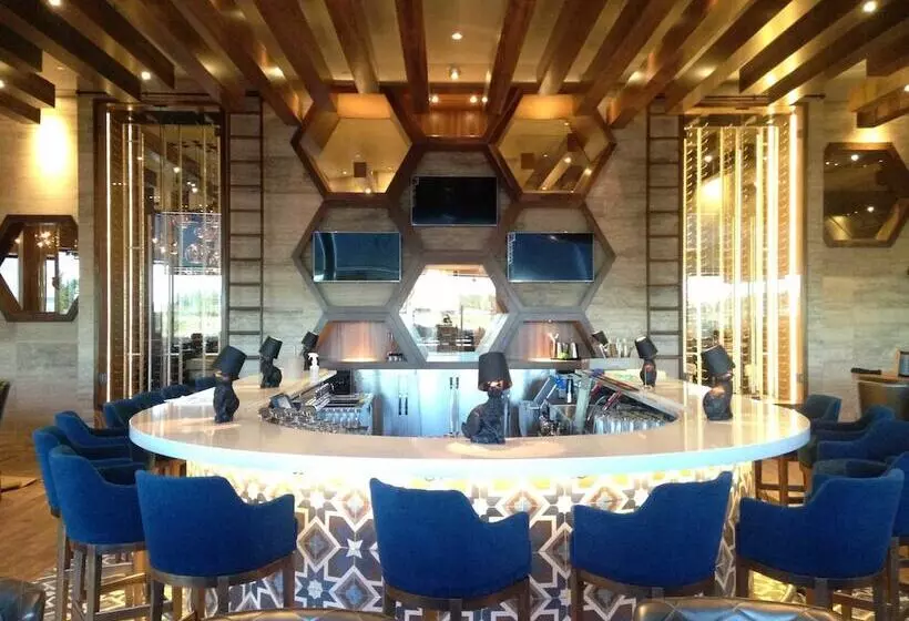 Hotelli Sandman Signature Calgary Airport