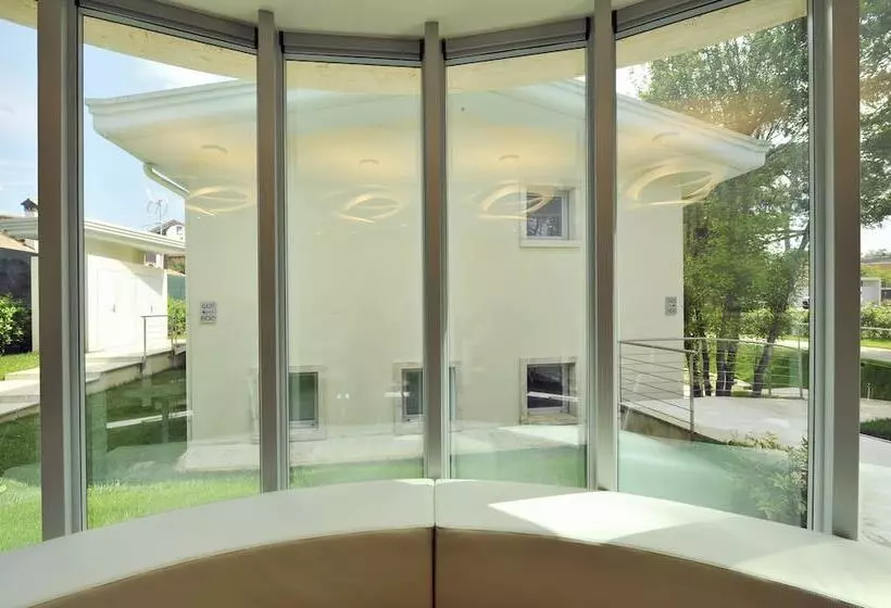 Hotelli Suite  Testani