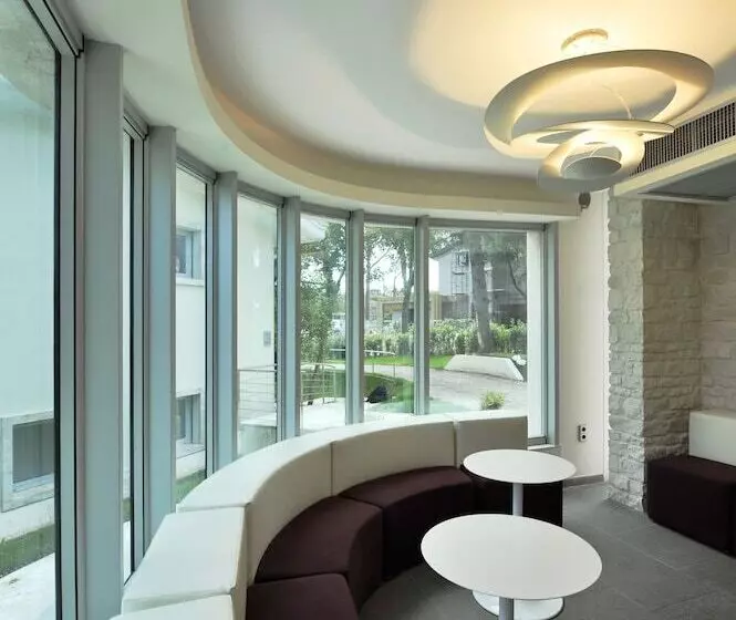 Hotelli Suite  Testani