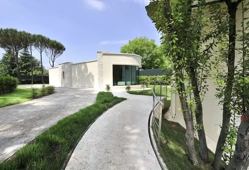 Hotelli Suite  Testani