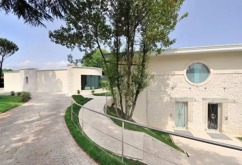 Hotelli Suite  Testani