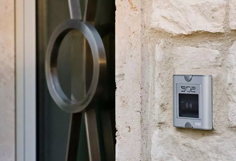 Hotelli Suite  Testani