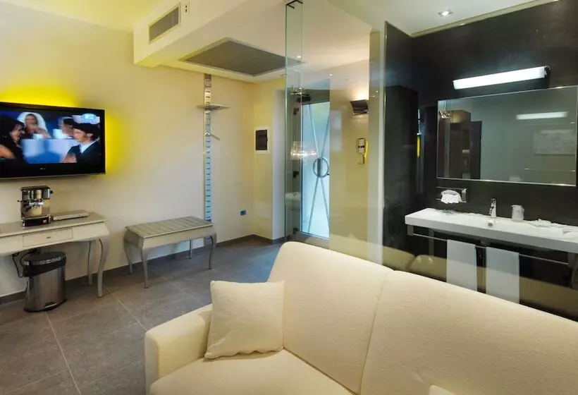 Hotelli Suite  Testani