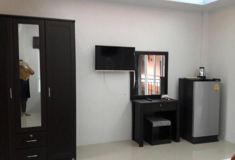 فندق Tamarind Lanta Resort