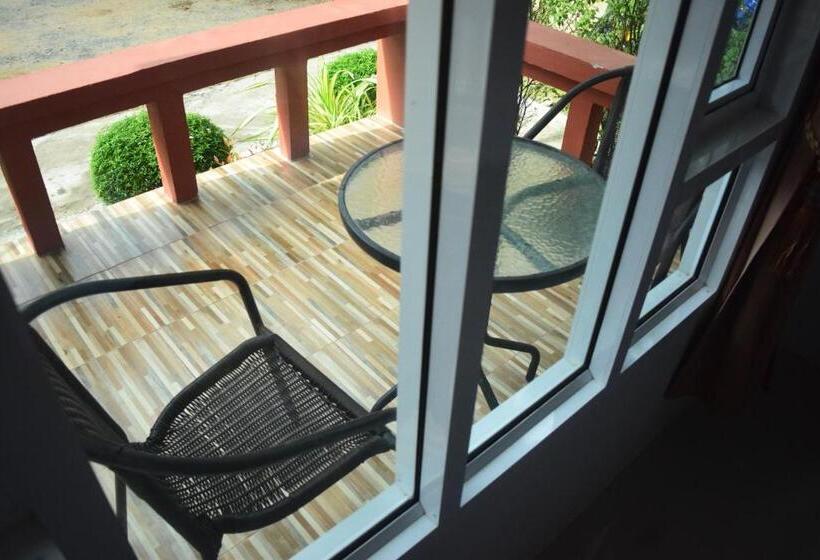 فندق Tamarind Lanta Resort