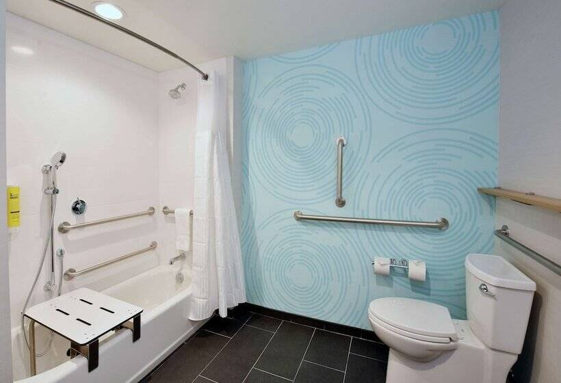 فندق Tru By Hilton Lawrence