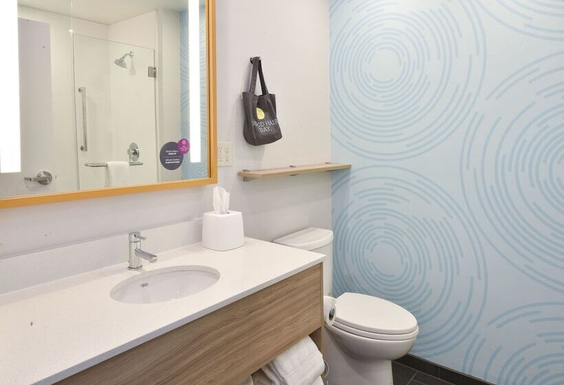 فندق Tru By Hilton Lawrence