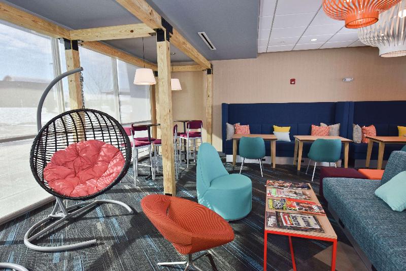 فندق Tru By Hilton Lawrence