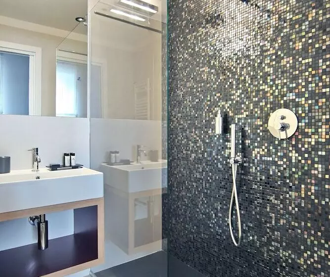 هتل Vibe Nazionale