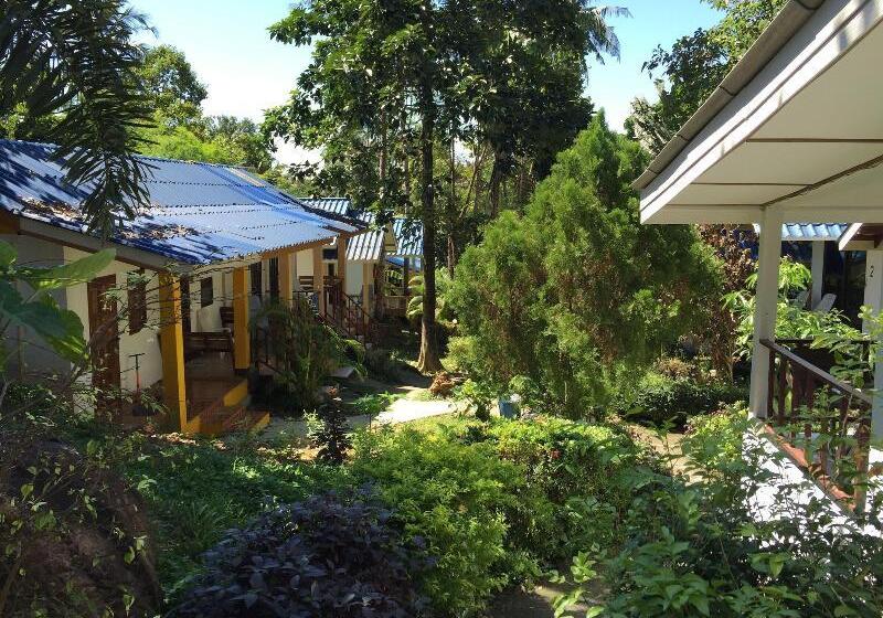 Lonely Beach Pool Resort