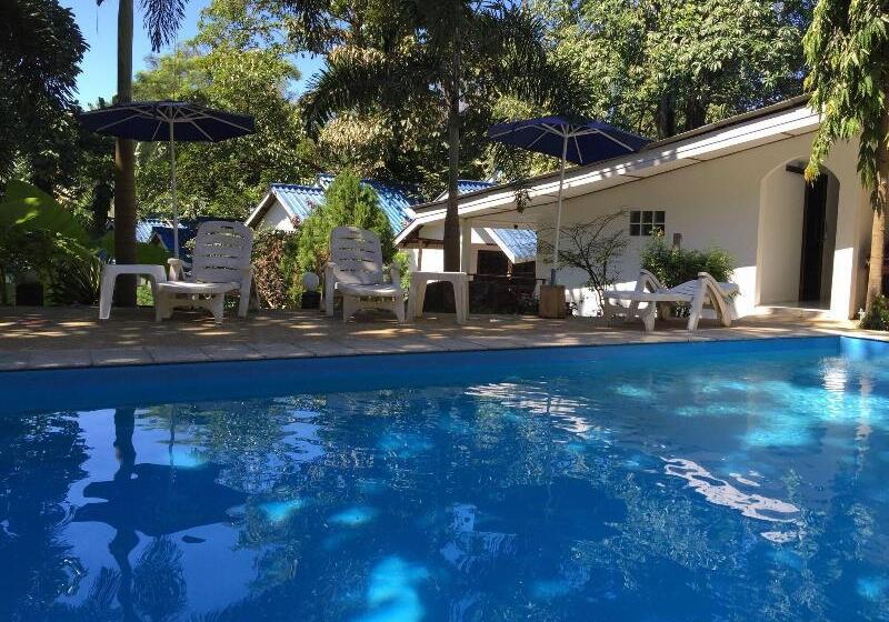 Lonely Beach Pool Resort