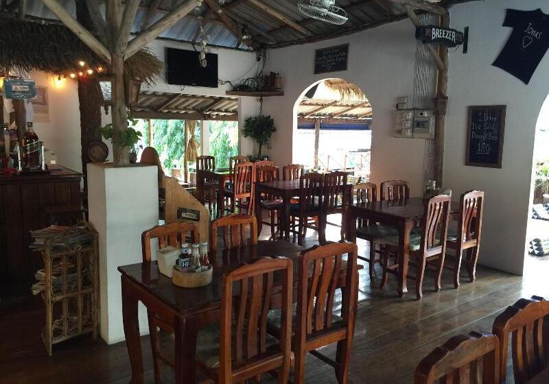 Lonely Beach Pool Resort