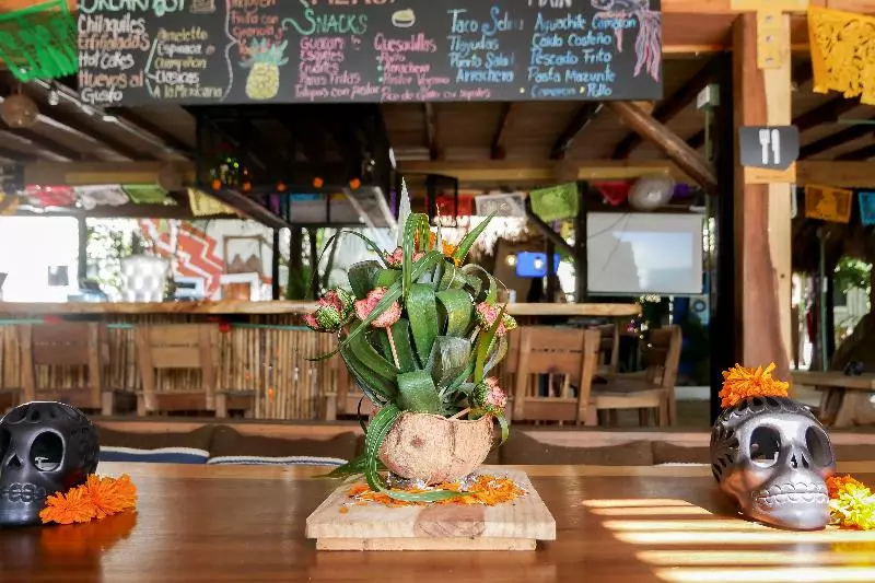 ホテル Selina Puerto Escondido