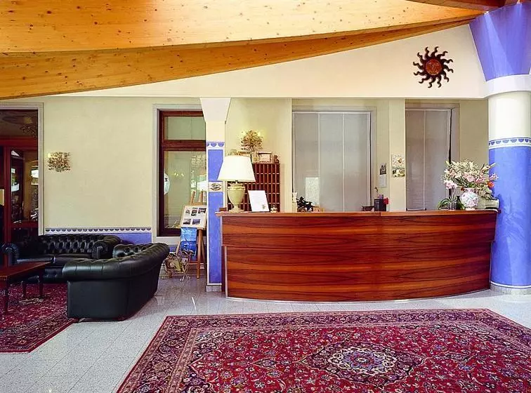 ホテル Albergo Sole