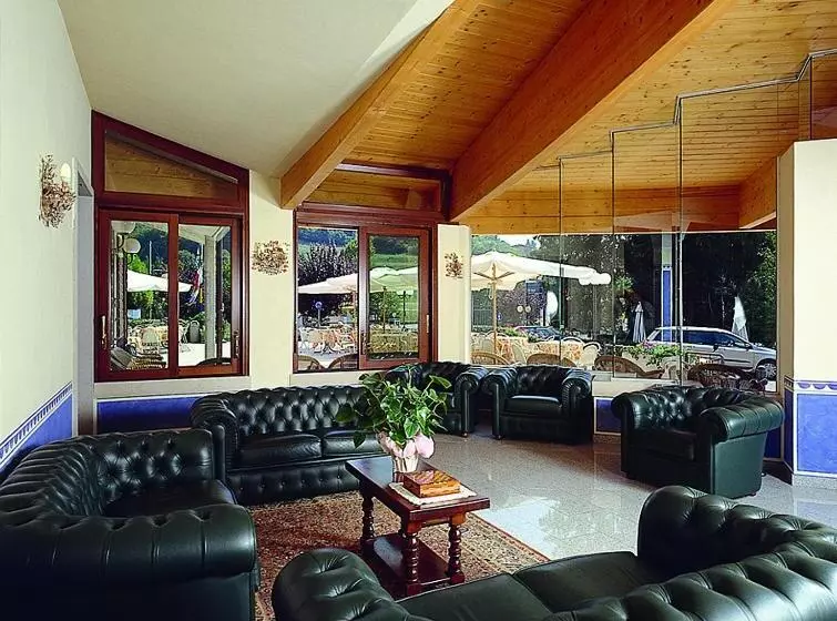 ホテル Albergo Sole