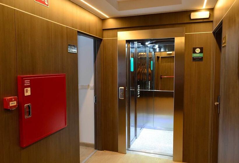 בית מלון כפרי Alda Estacion Ourense