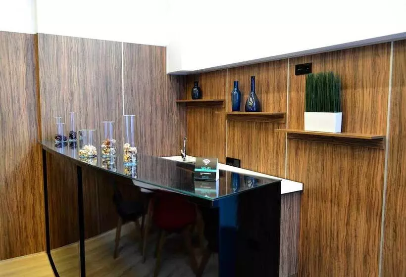 هتل Alda Estacion Ourense