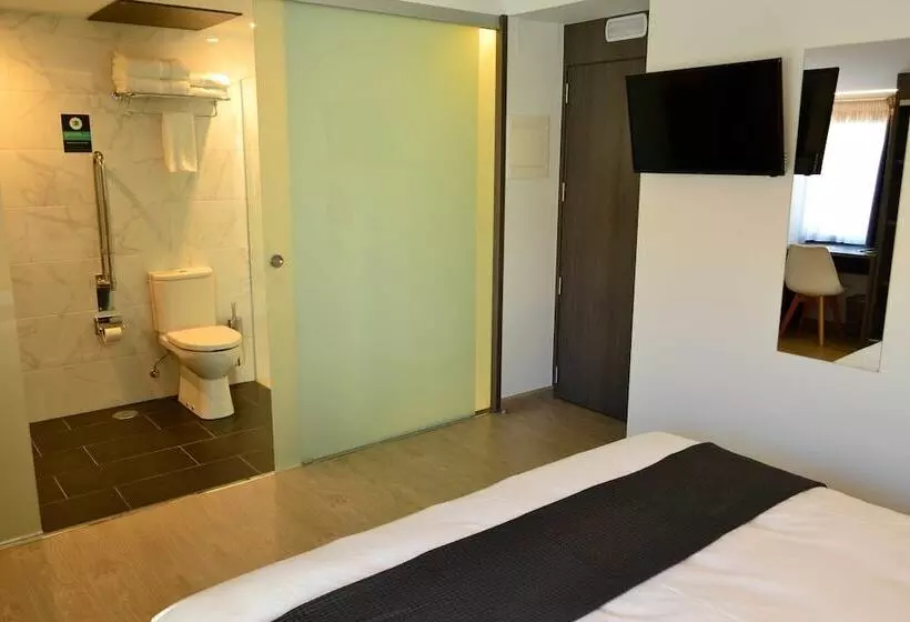 هتل Alda Estacion Ourense