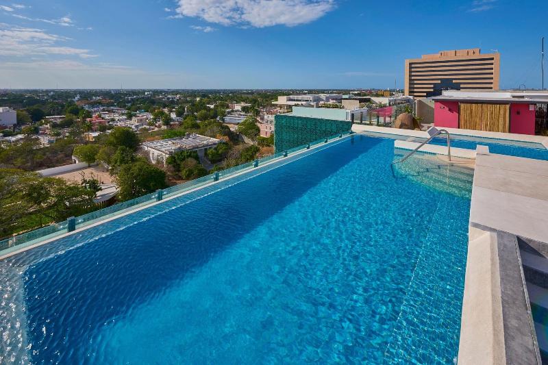 Hotel City Express Plus By Marriott Merida