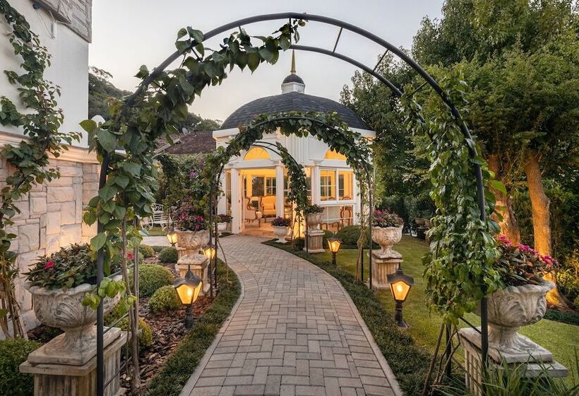 Отель Colline De France