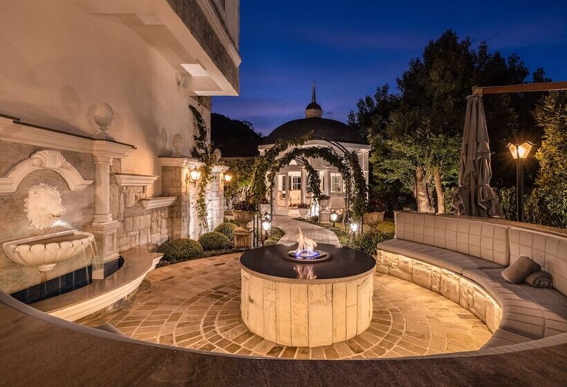 Отель Colline De France