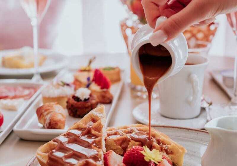 Отель Colline De France