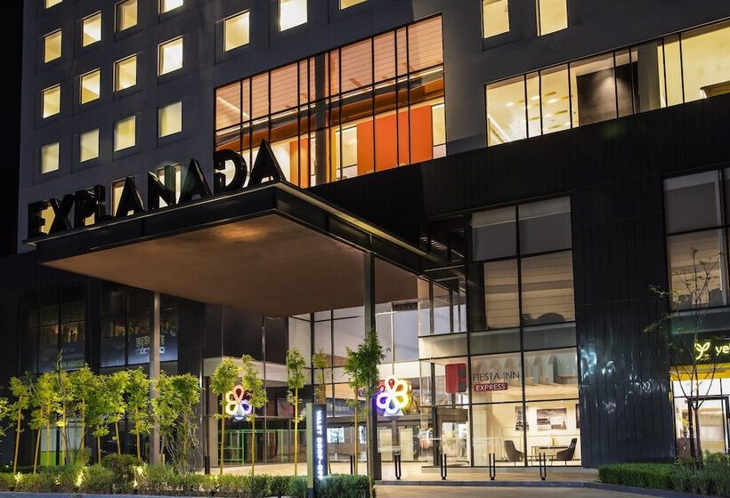 Hotel Fiesta Inn Express Puebla Explanada