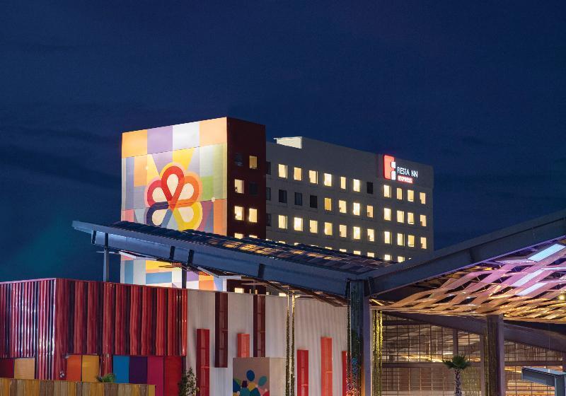 Hotel Fiesta Inn Express Puebla Explanada