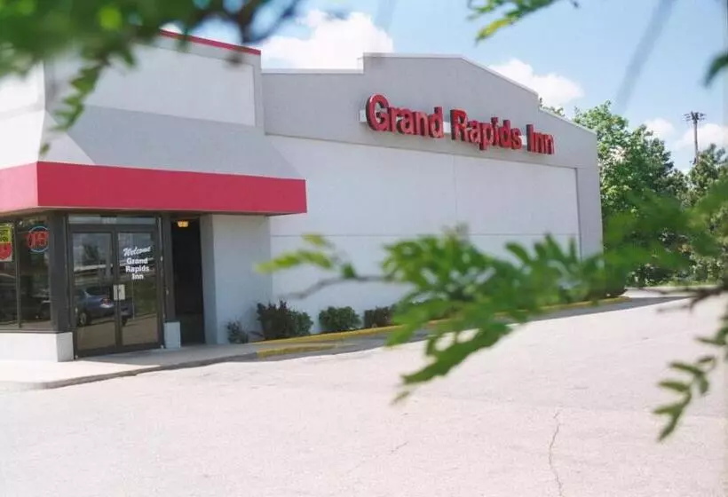 هتل Grand Rapids Inn