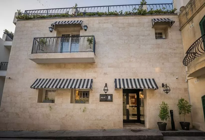 هتل Holm Boutique & Spa Ik Collection