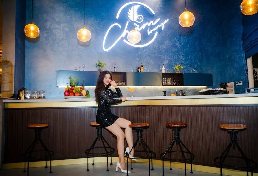 בית מלון כפרי Muong Thanh Grand Ha Long