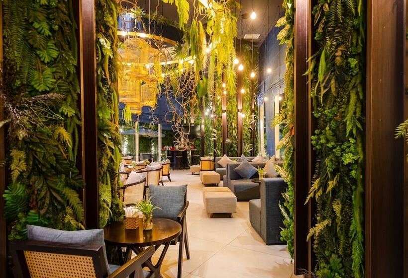 בית מלון כפרי Muong Thanh Grand Ha Long