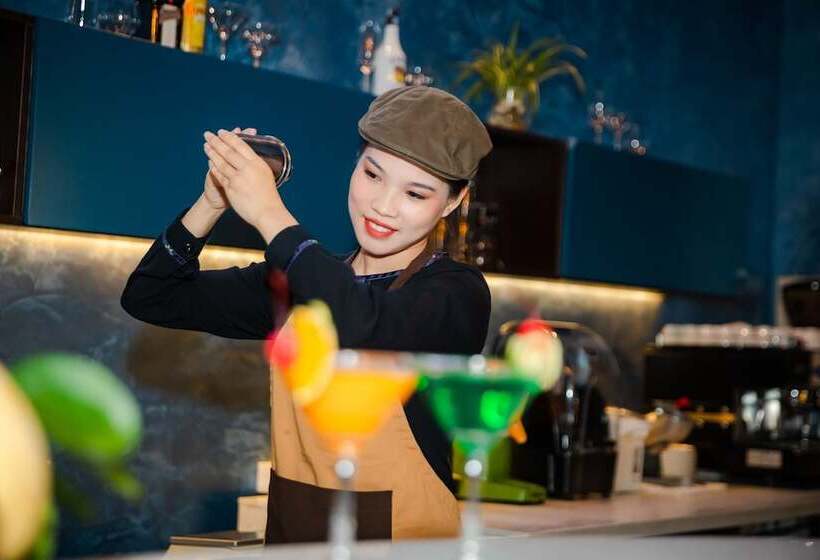 בית מלון כפרי Muong Thanh Grand Ha Long