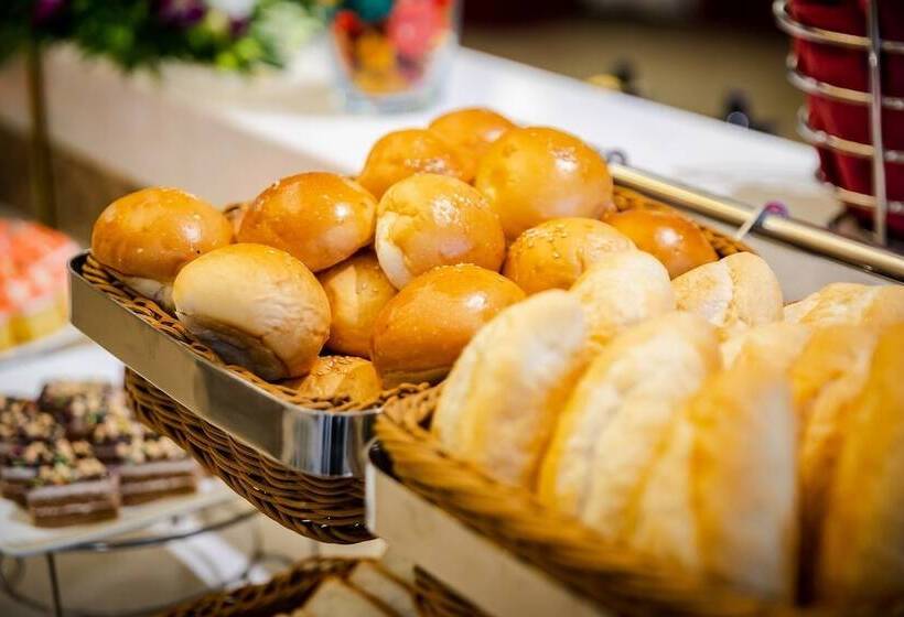 בית מלון כפרי Muong Thanh Grand Ha Long