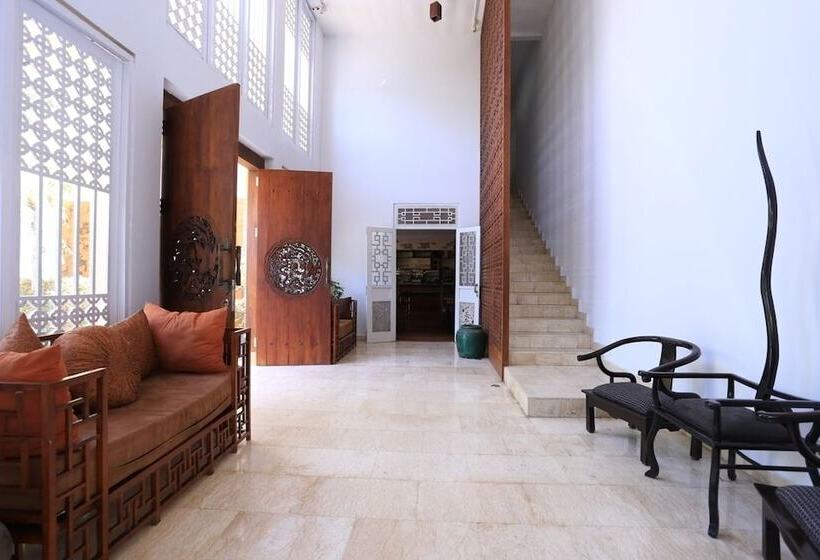 فندق Reddoorz Villa @ Umalas