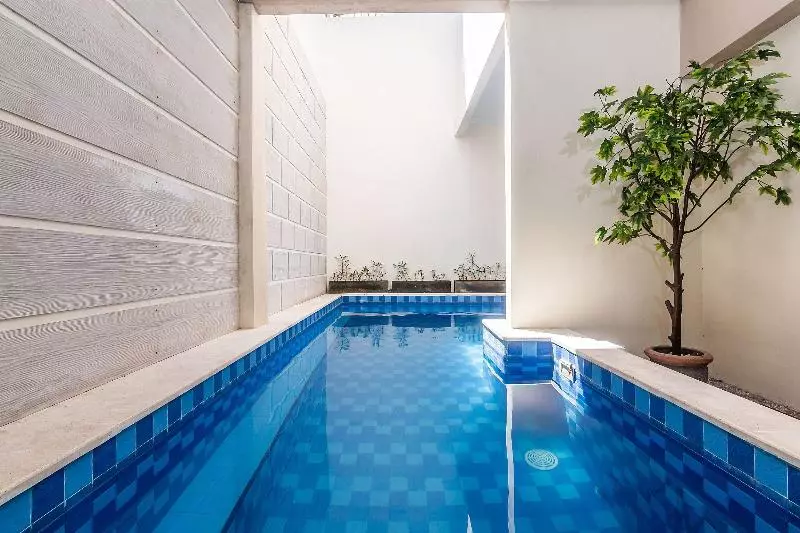 ホテル Zen Rooms Denpasar Gelogor Carik